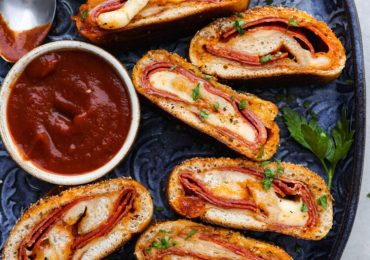 Quick and Easy Stromboli