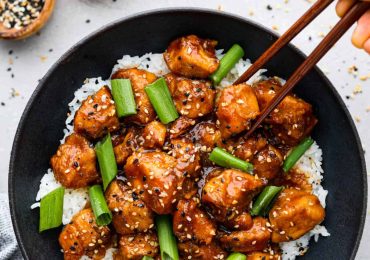 Slow Cooker General Tso’s Chicken