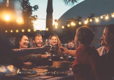 Study: Consumers favor small food-centric gatherings