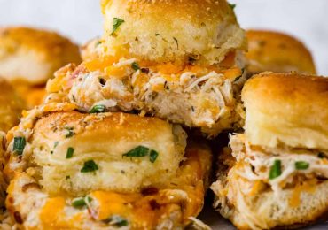 Crack Chicken Sliders